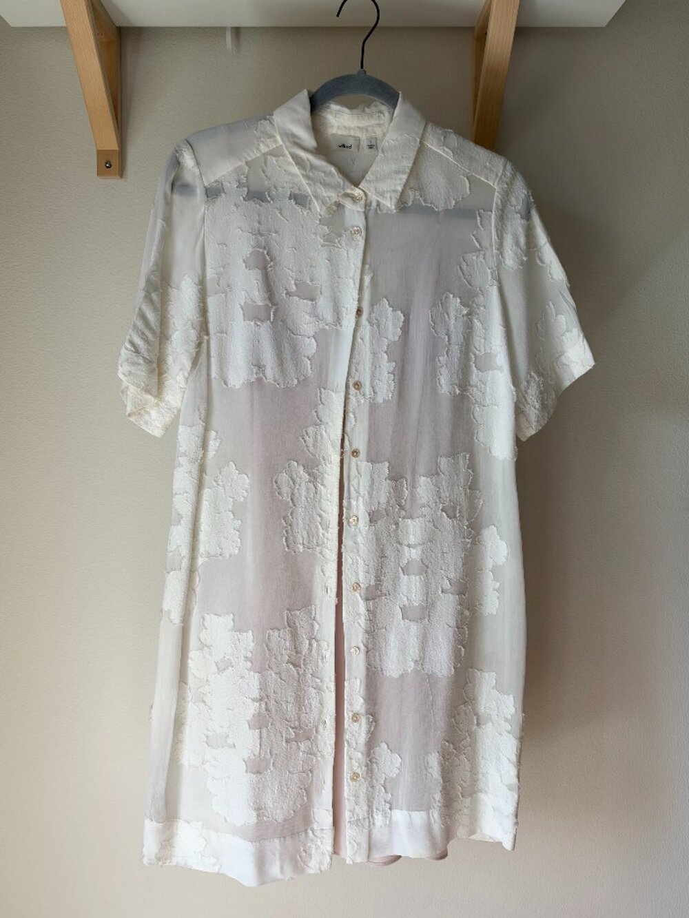 ARITZIA | Wilfred Blayze White Embroidered floral Dress with seperate slip